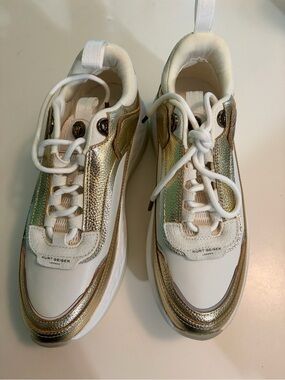 Kurt Geiger White and Gold Platform Sneakers Sz 39 US 8 NWOB